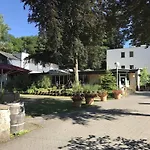 斯塔德特沃德酒店 酒店