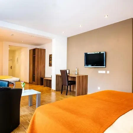 Otel Schroeders Stadtwaldhotel 3*