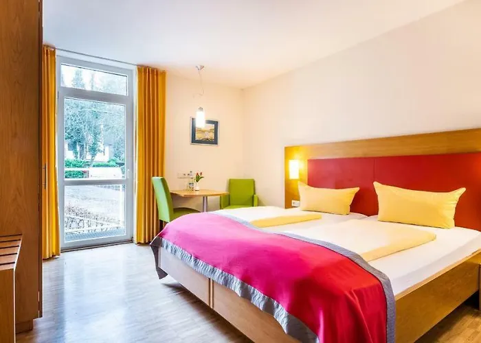 מלון Schroeders Stadtwaldhotel