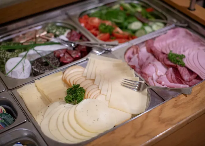 Schroeders Stadtwaldhotel טרייר